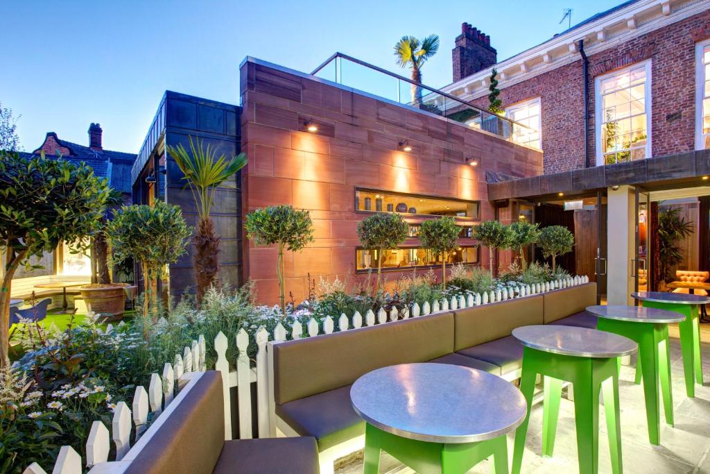 Oddfellows Chester Hotel & Apartments - Resim 18