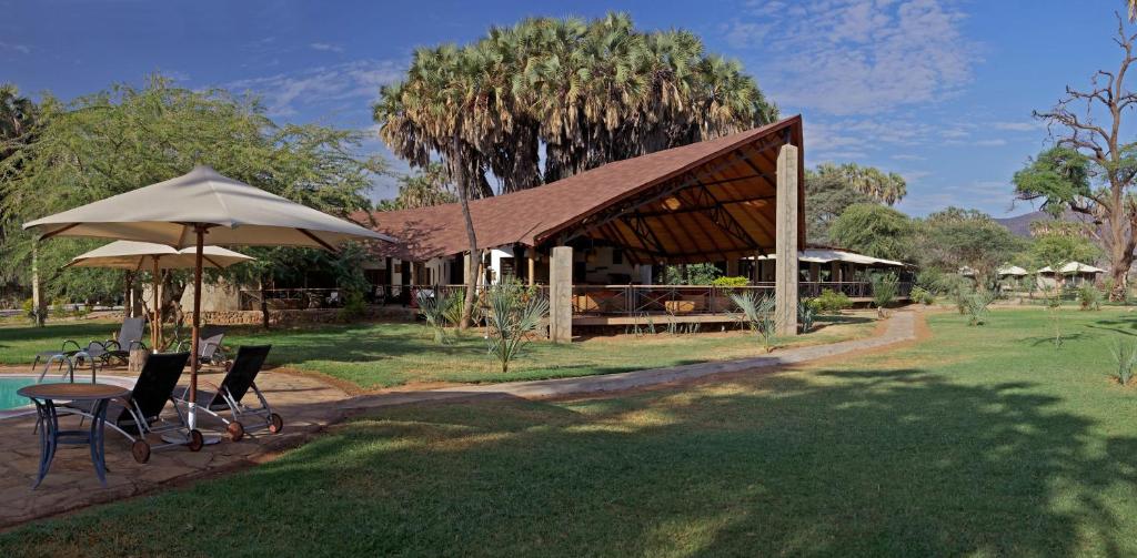 Zahrada ubytování Ashnil Samburu Camp