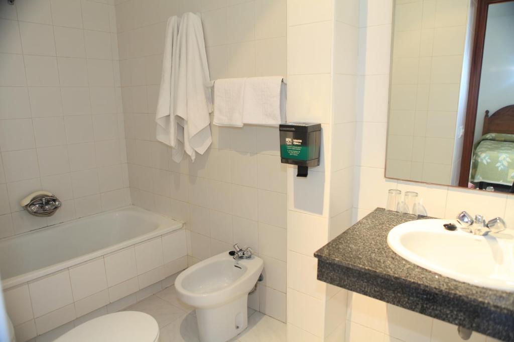 Koupelna v ubytování Hotel El Coloso