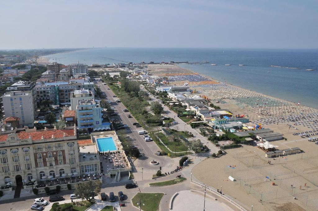 Nespecifikovaný výhled na moře nebo výhled na moře při pohledu z hotelu