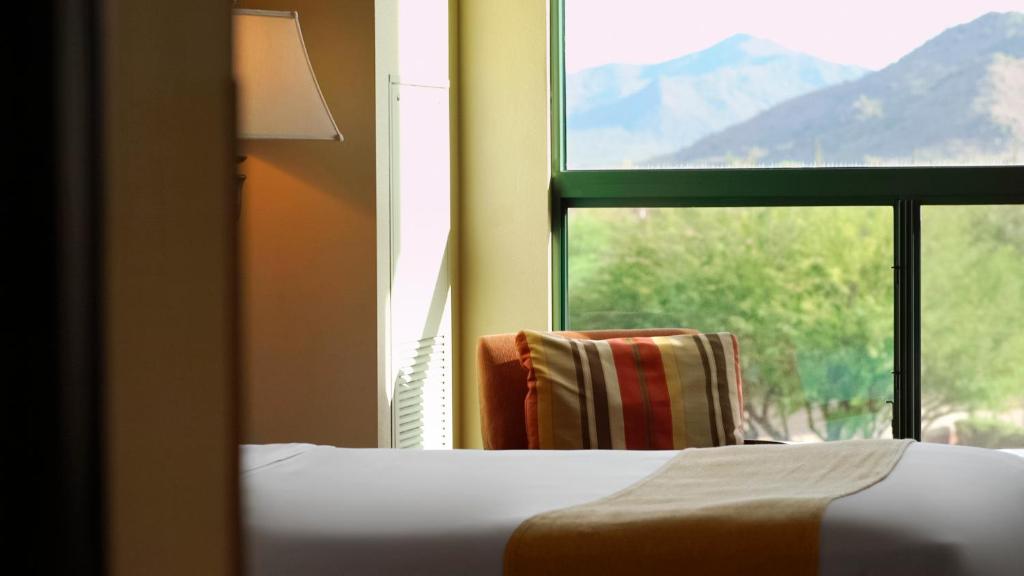 Wekopa Casino Resort - Roi De Luxe Avec Vue Sur La Montagne