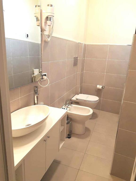 Koupelna v ubytování Hotel Europa