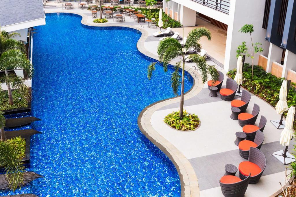 Bazén v ubytování Savoy Hotel Boracay Newcoast nebo v jeho okolí