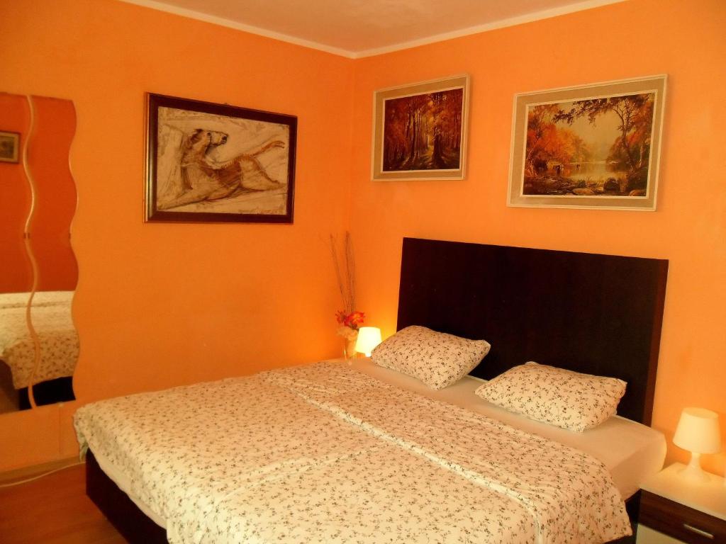Posteľ alebo postele v izbe v ubytovaní Apartments Kestenovi Dvori