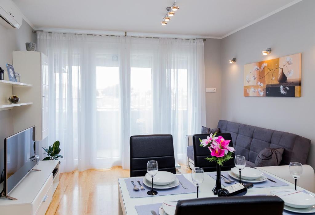 Apartment Big Look - 17