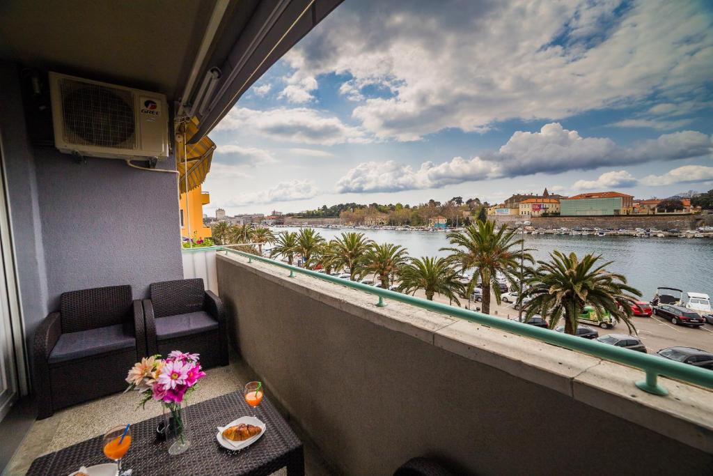 Apartment Big Look - 2