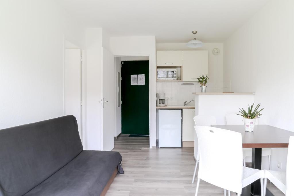 Adonis Hauts De Honfleur - One Bedroom Apartment