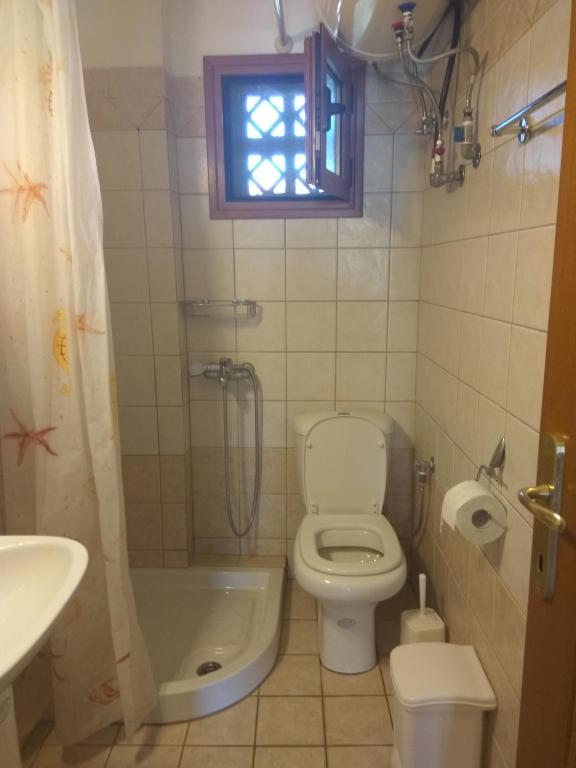 Łazienka w obiekcie Ioannis Stagkonis Apartment