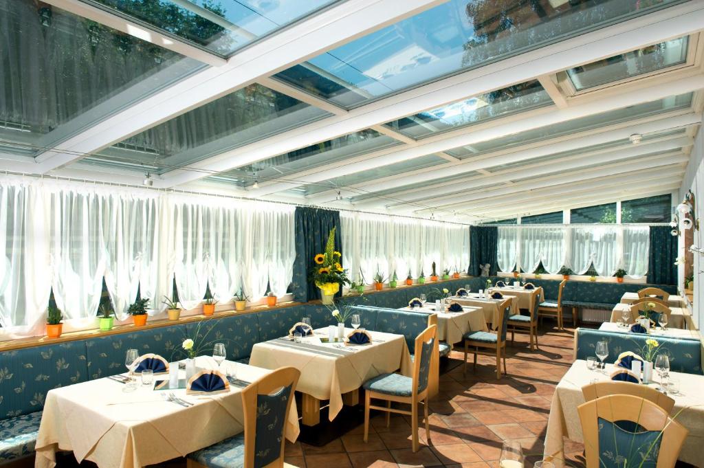 Restaurace v ubytování Hotel Bergblick