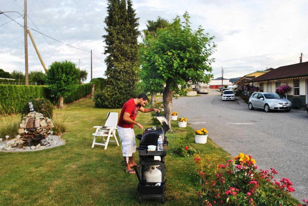 Zahrada ubytování Boundary Motel
