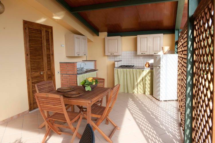 Da Carmelo, Apartments & Rooms - Apartment With Terrace