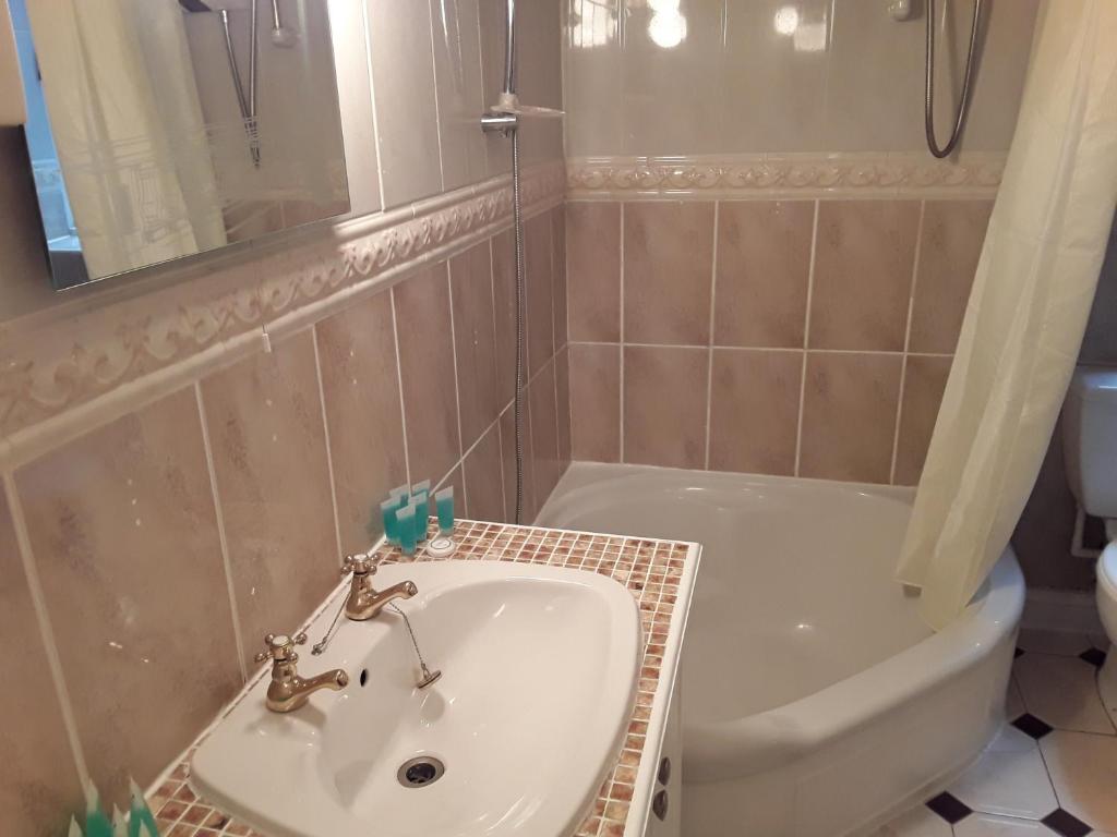 The Liverpool Inn Hotel - Resim 8