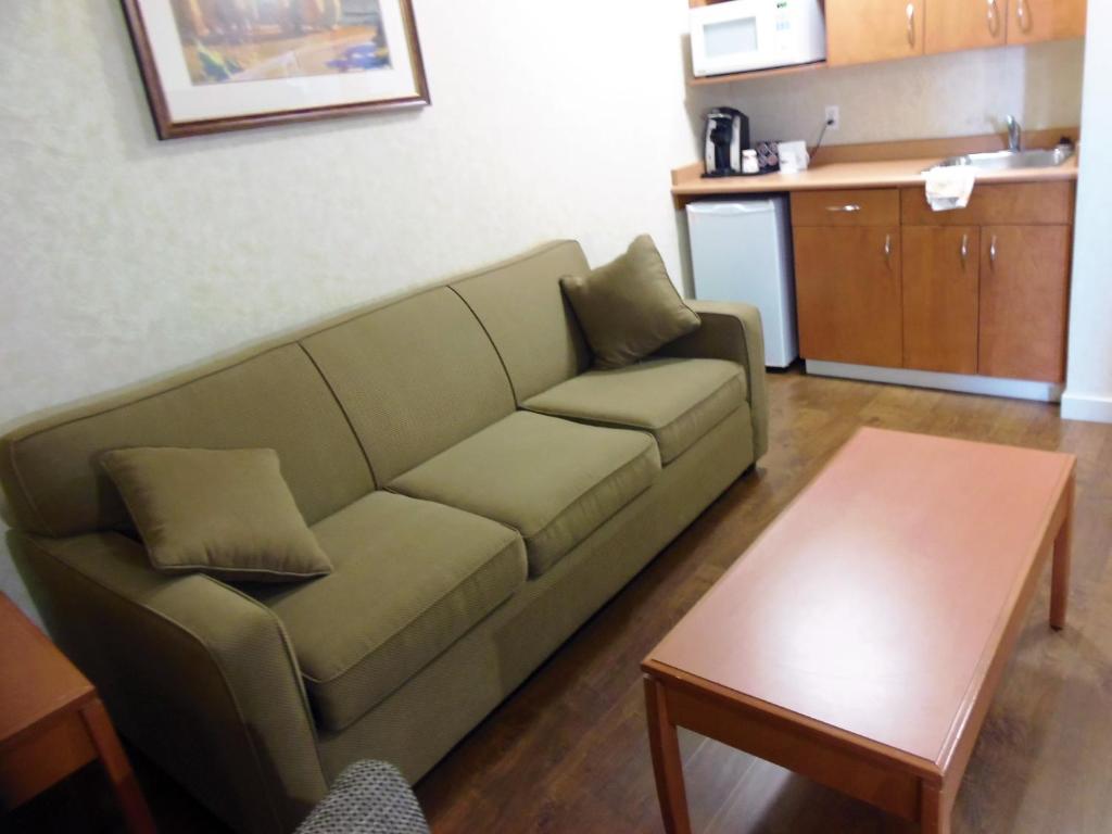 Rosslyn Inn & Suites - Resim 32