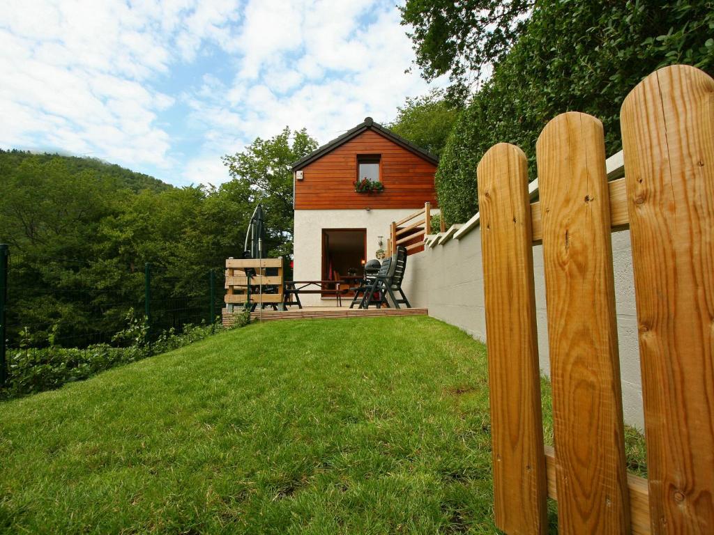 Zahrada ubytování Holiday Home in Sougné-Remouchamps Countryside