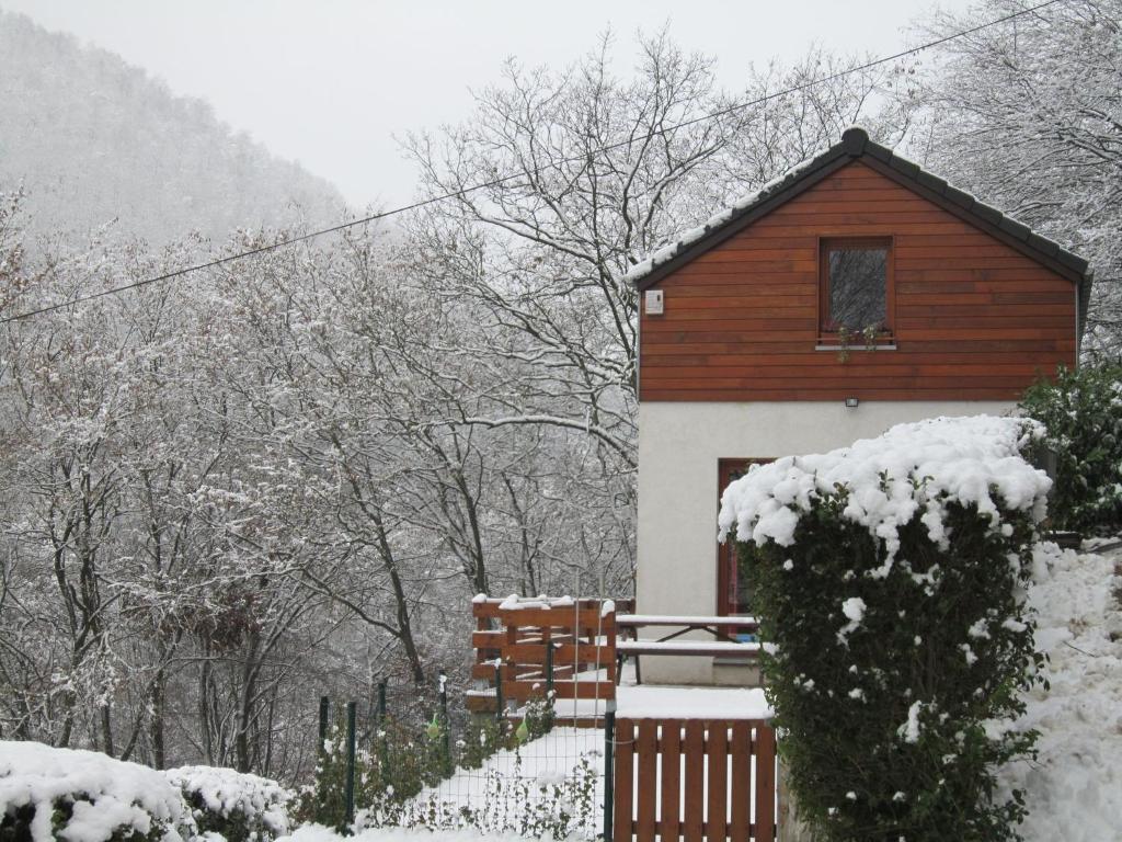 Holiday Home in Sougné-Remouchamps Countryside v zimě