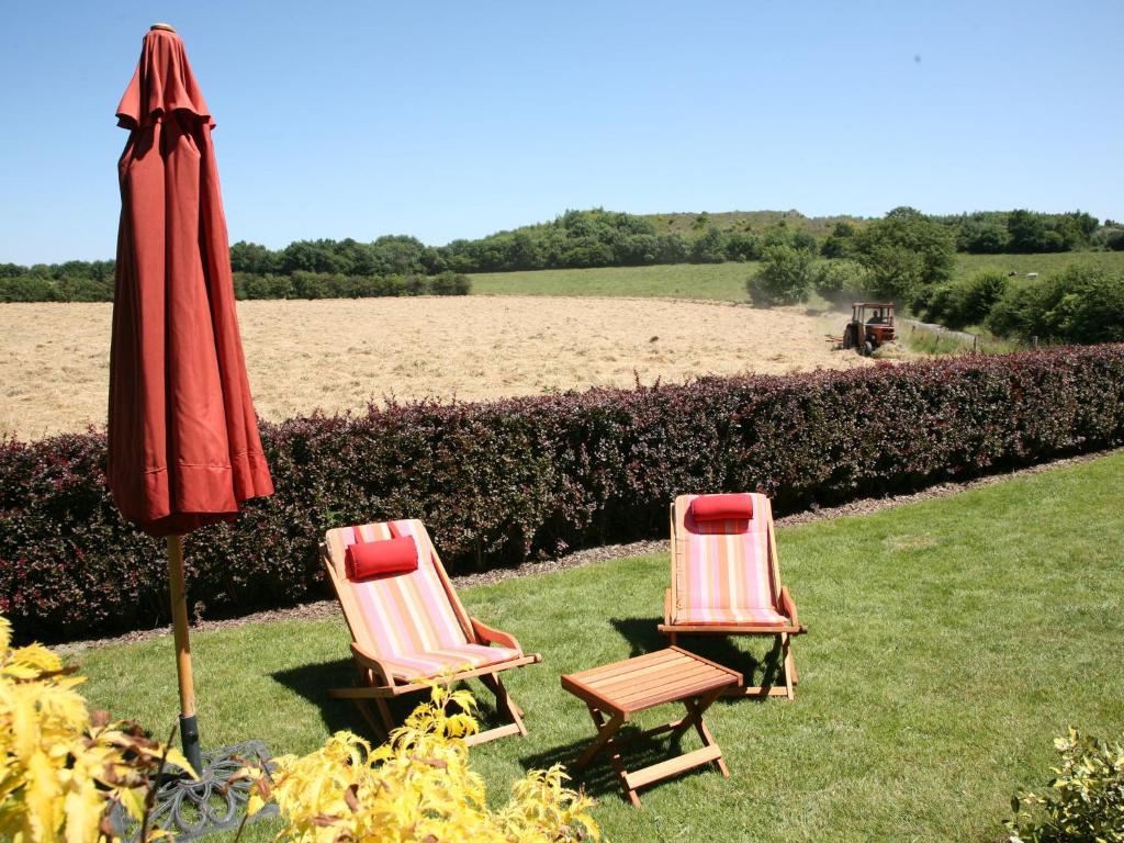 Zahrada ubytování Cottage in Ardennes with private terrace