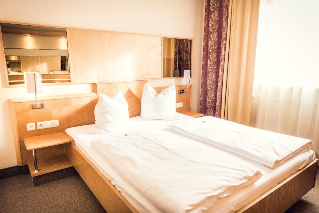 Schlosshotel Neufahrn - Habitación Doble