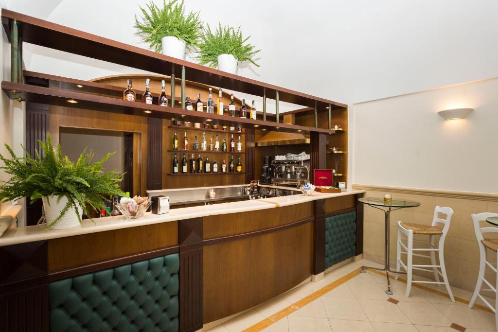 Nápoje v ubytování Hotel Cavaliere