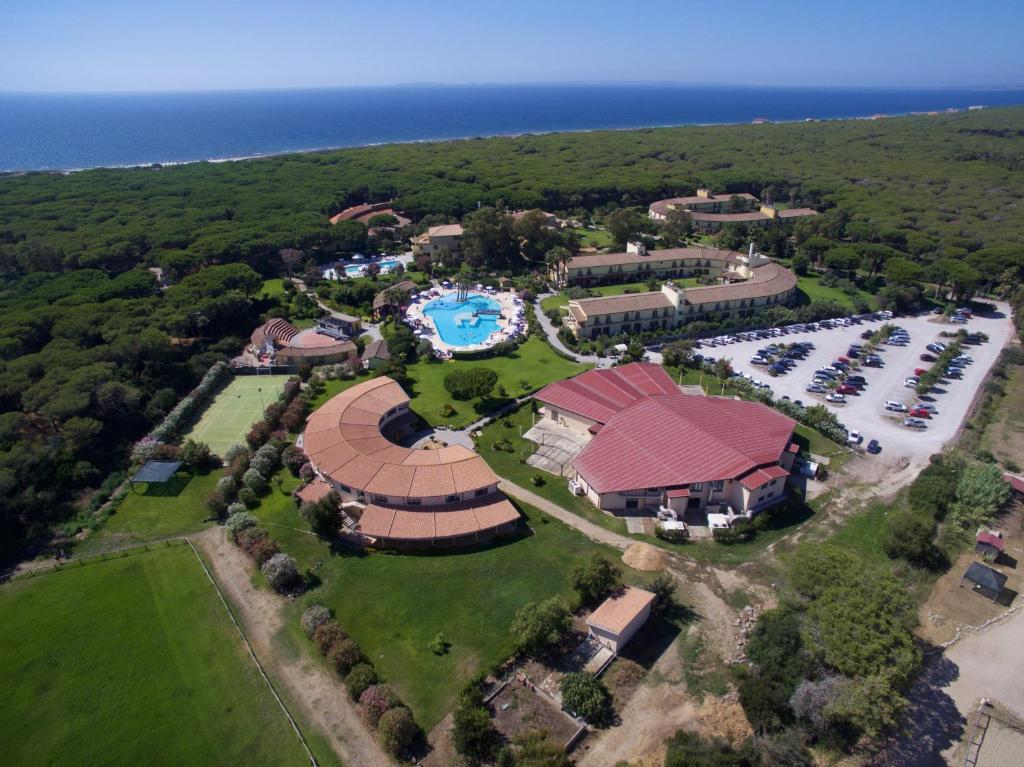 A bird's-eye view of Horse Country Resort Congress & Spa