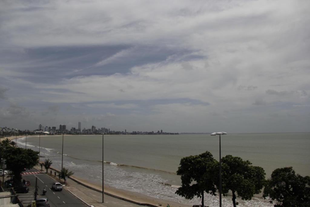 Portugal Flat