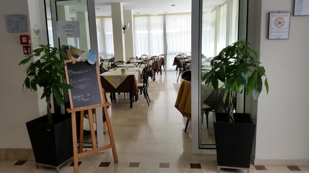 Restaurace v ubytování Hotel Tosi
