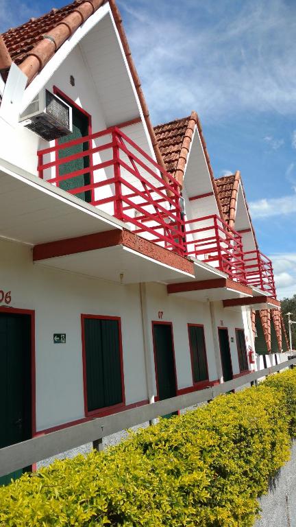 Pousada das Alamedas - Two-Bedroom Chalet With Air Conditioning
