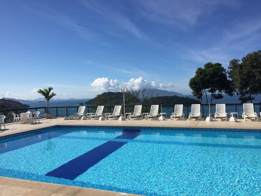  Porto Real Suites Apto Luxo com vista p/ Mar