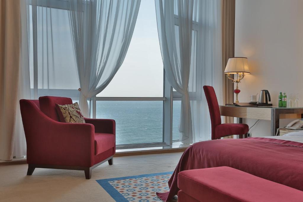 Posezení v ubytování KADORR Hotel Resort & Spa