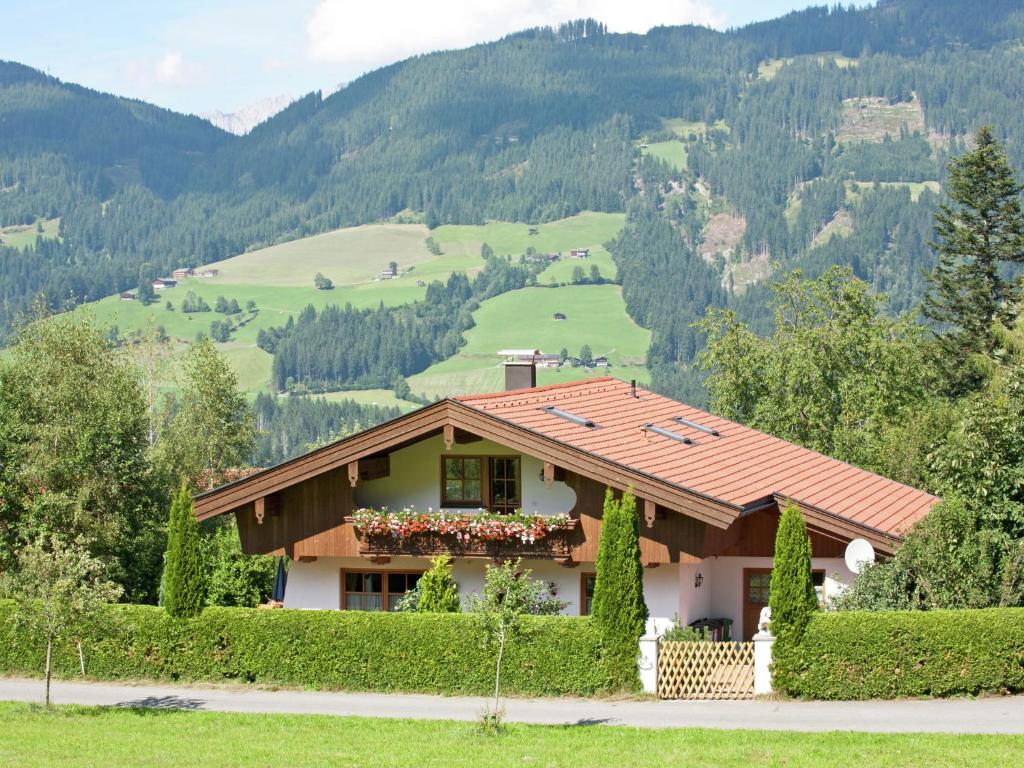 Imagen de la galería de Beautiful Apartment near Ski Area in Kirchberg, en Kirchberg in Tirol