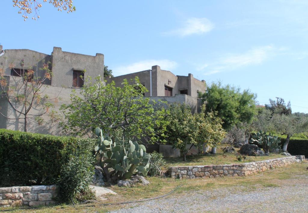 The building in which az apartmanhoteleket is located
