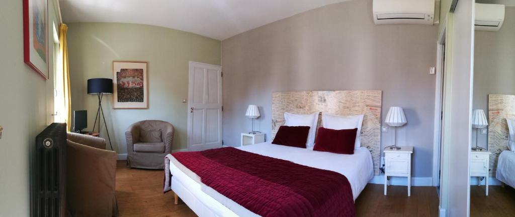 Voodi või voodid majutusasutuse L'Observance Bed & Breakfast toas
