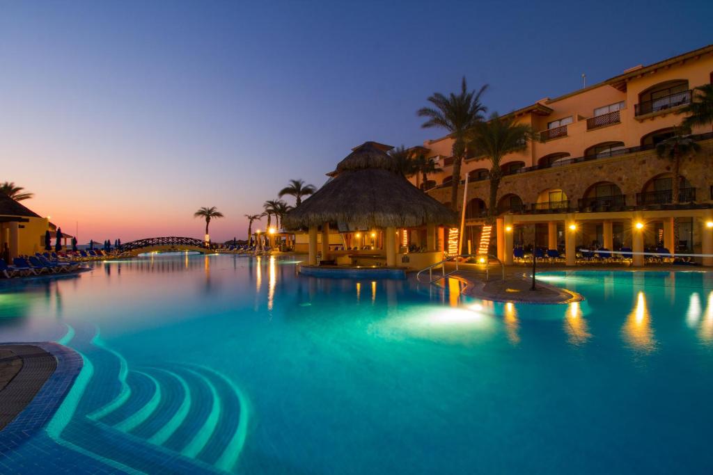 Bazén v ubytování Royal Solaris Los Cabos - All Inclusive nebo v jeho okolí