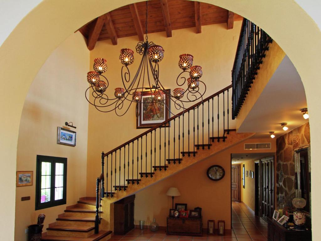 Luxury villa with great mountain views pool sauna bubble bath ...