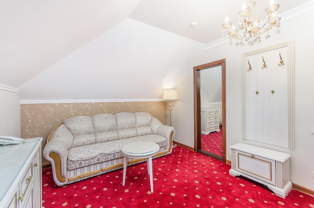 Park Lane Hotel - 