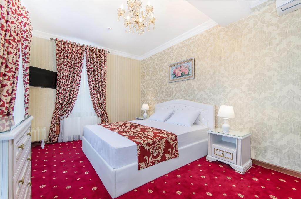 Park Lane Hotel - 