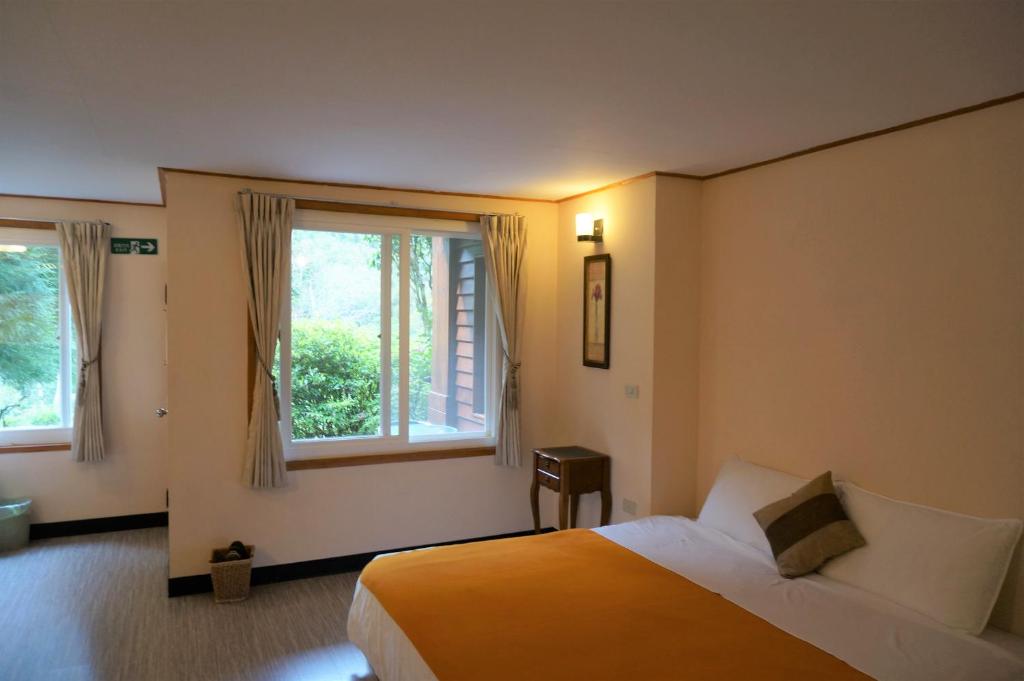 福緣山莊 桃園市民宿004號 - Habitación Gemela Con Vista A La Montaña