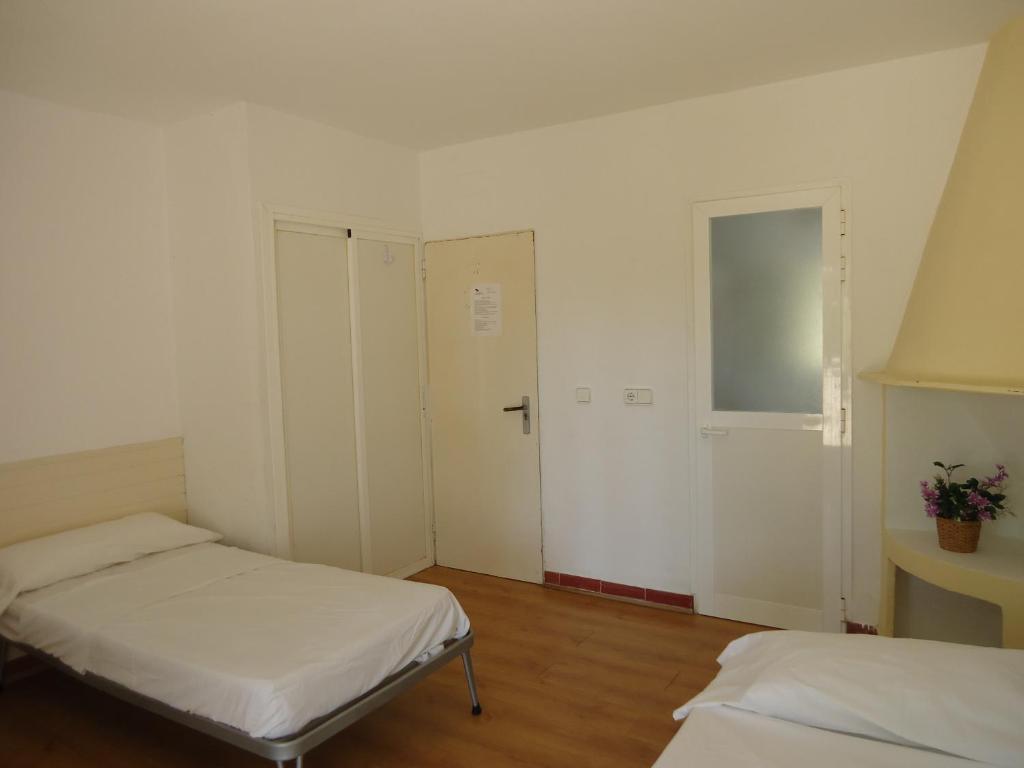 Camping San Antonio, Spain - Booking.com