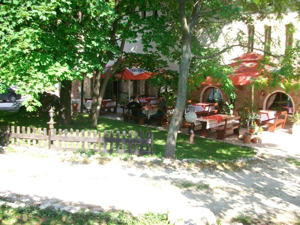 Zahrada ubytování Family Hotel Rai-Only Adults