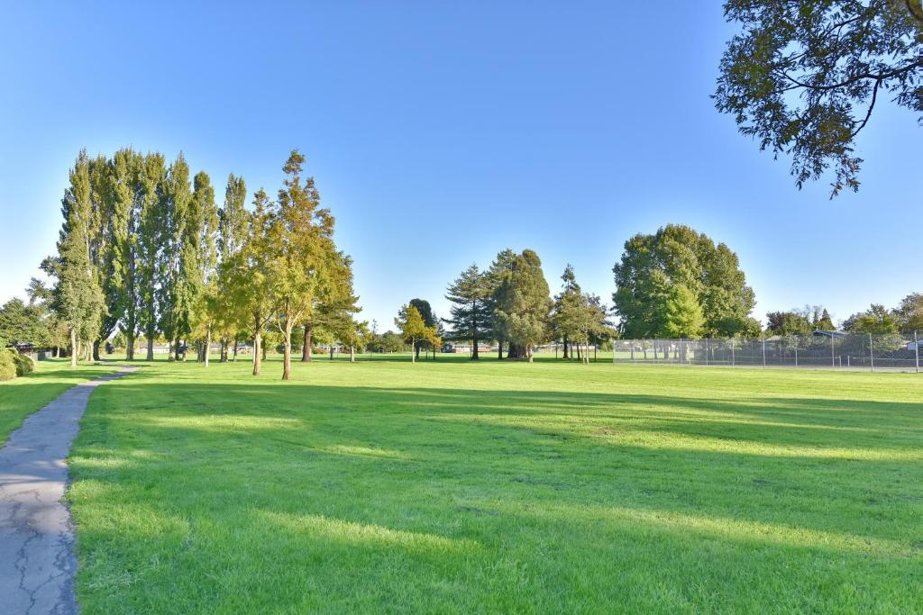 Northcote Motor Lodge - Resim 15