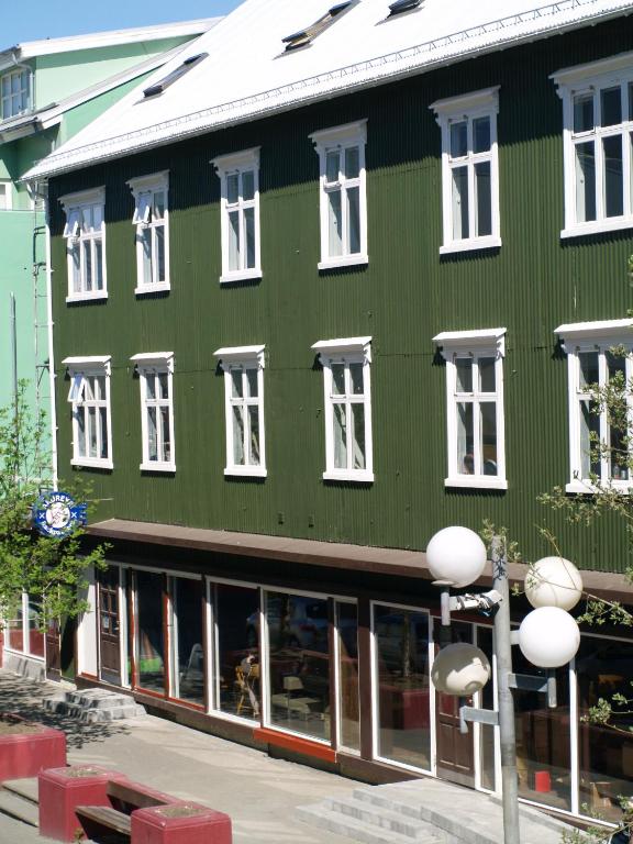 Budova, kde se hostel nachází