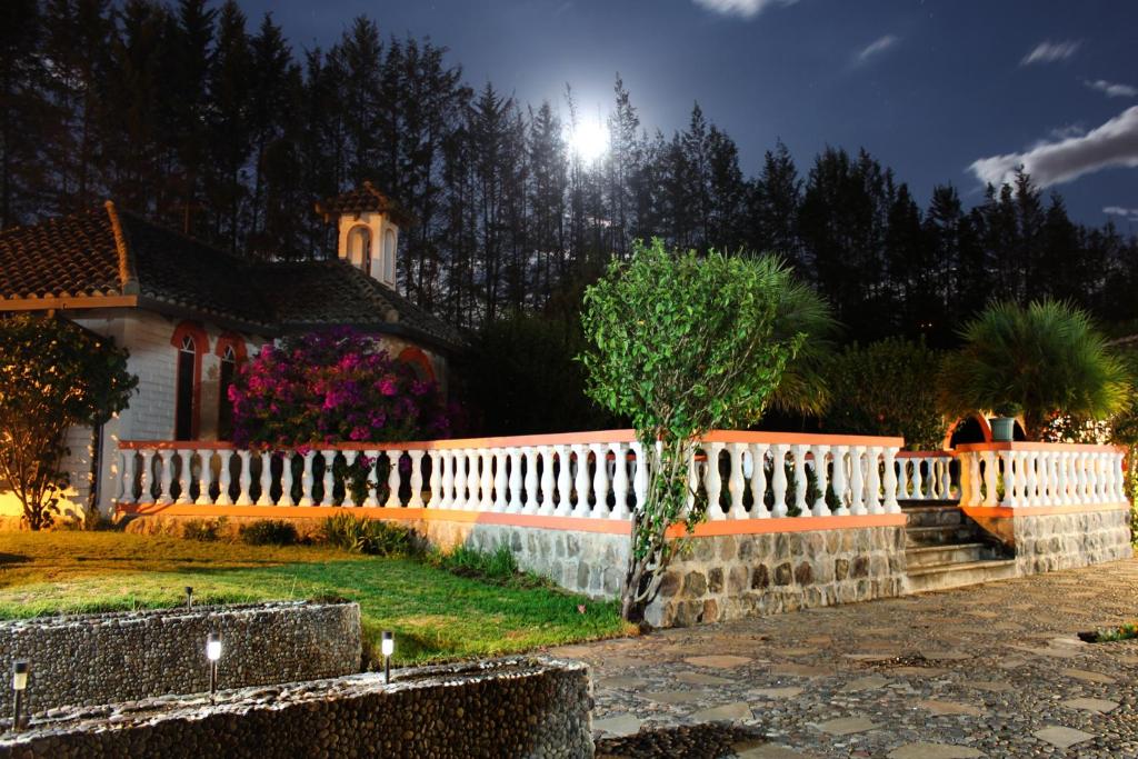Zahrada ubytování Hosteria San Carlos Tababela
