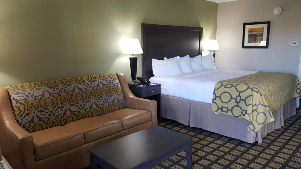 Baymont by Wyndham Clarksville - Habitación Con Cama Extragrande - No Fumadores
