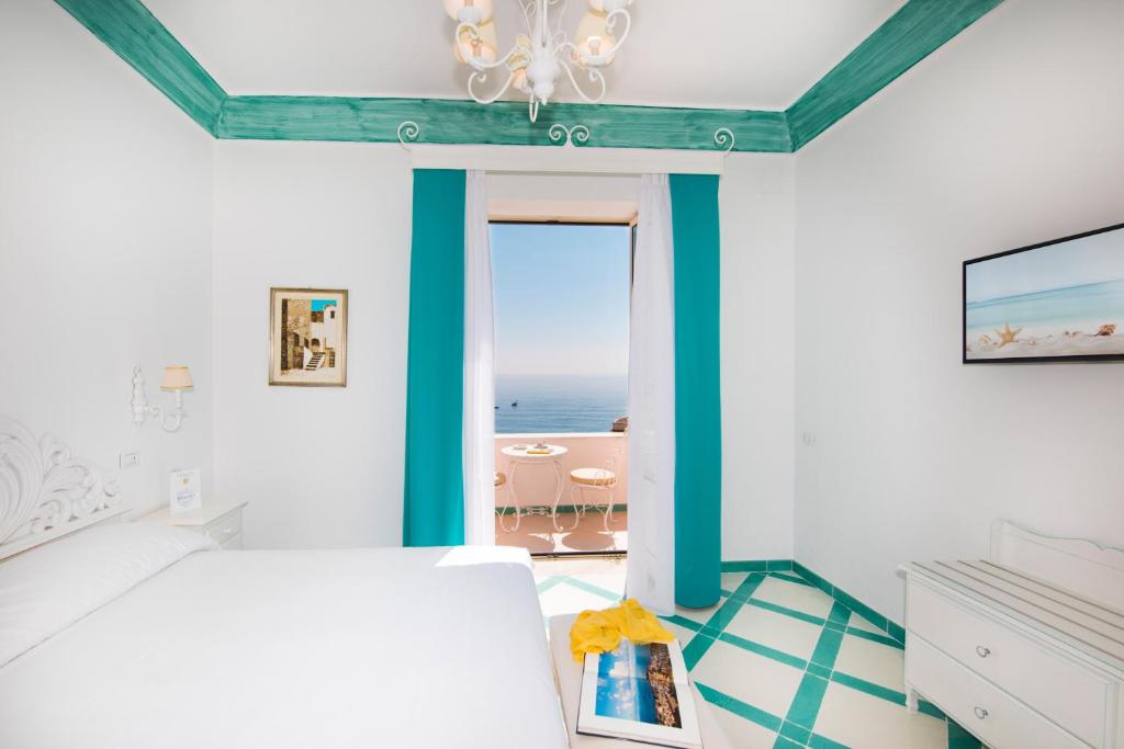 Villa Flavio Gioia - Amplio Estudio Con Vistas Al Mar
