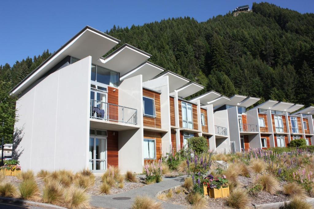 Hampshire Holiday Parks - Queenstown Lakeview - Resim 1