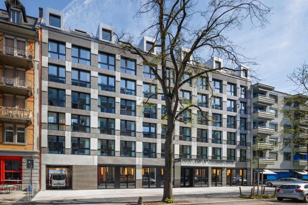 
Business Triple Room
