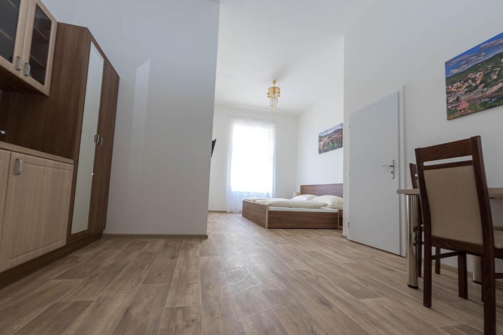 Apartments Paderewski - 6