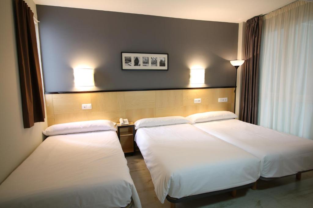 Alda Entrearcos - Triple Room