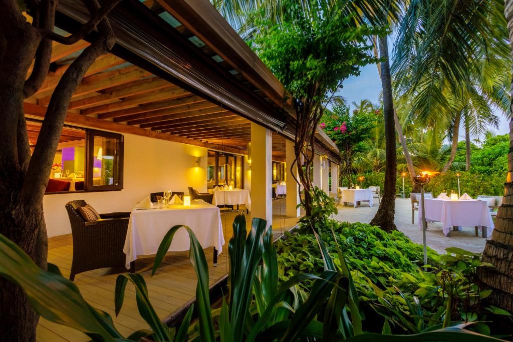 Niva Velassaru Maldives - View 19