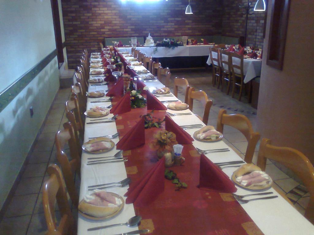 Restaurace v ubytování Penzion Chanos