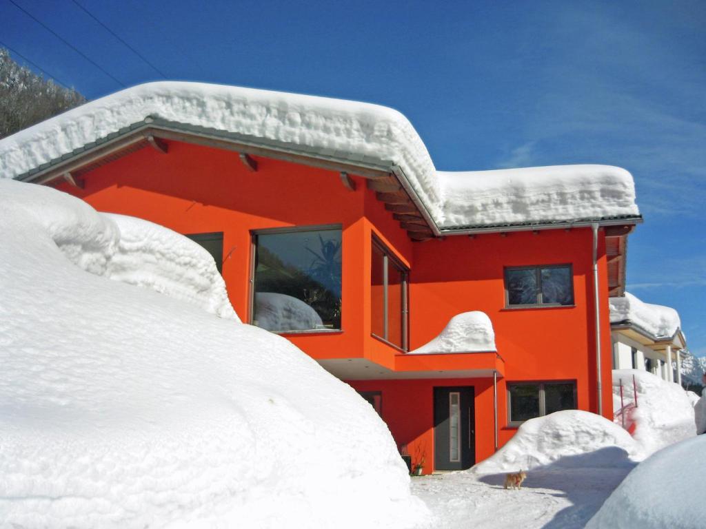 Fotografia z galérie ubytovania Nice apartment at Sonnenkopf in a natural paradise v destinácii Dalaas